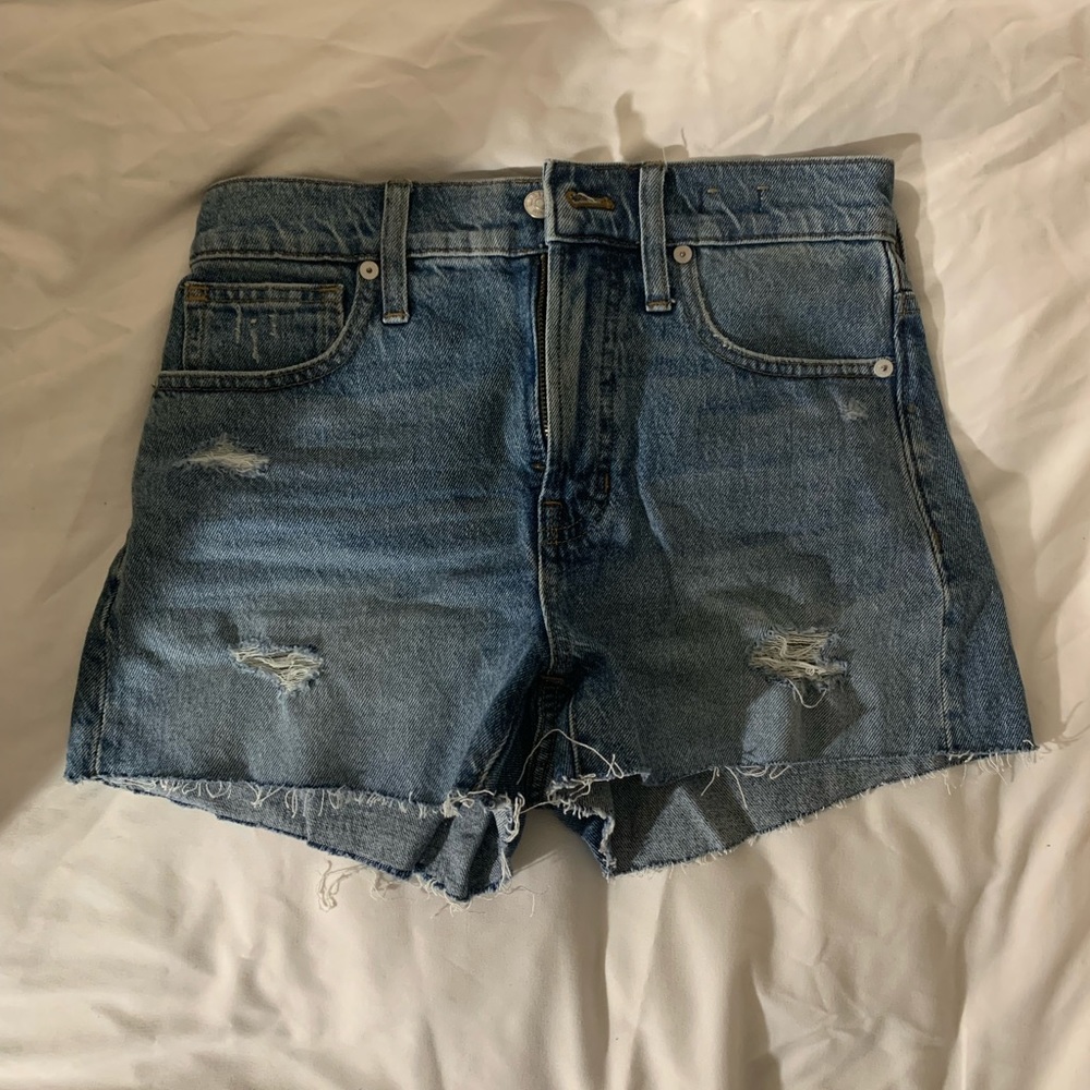 Cut off denim shorts
